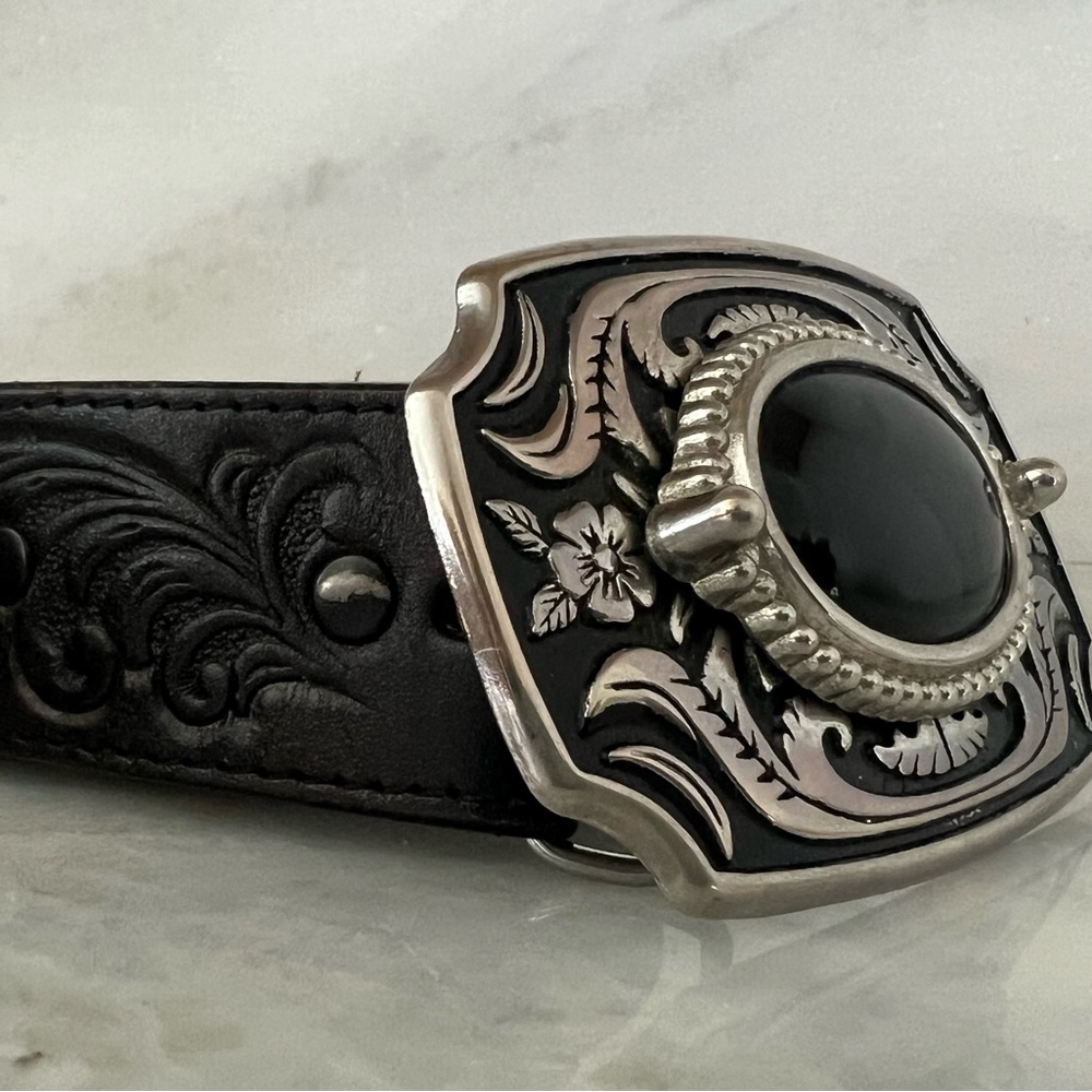 Justin Top Grain Men’s Size 36 Cowhide Western Floral Tooled Belt Silver Buckle - Picture 10 of 12